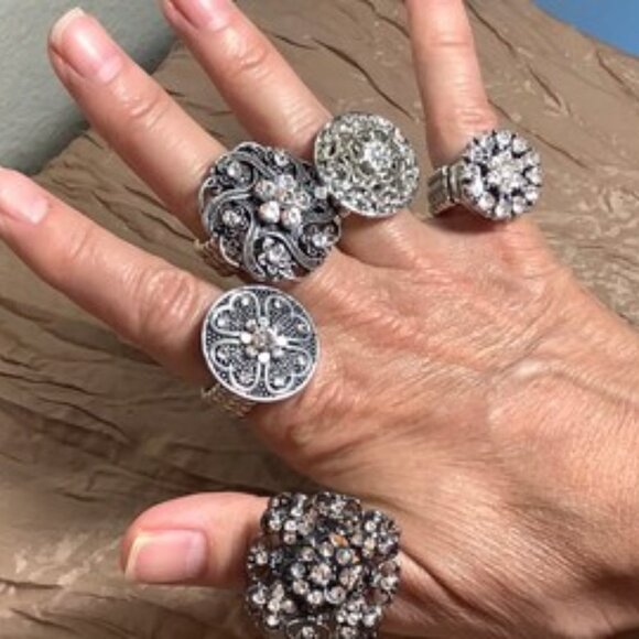 BUNDLE (10) Vintage Style Button Rings Friendship Bridesmaid Gifts Shabby Chic - Picture 1 of 9